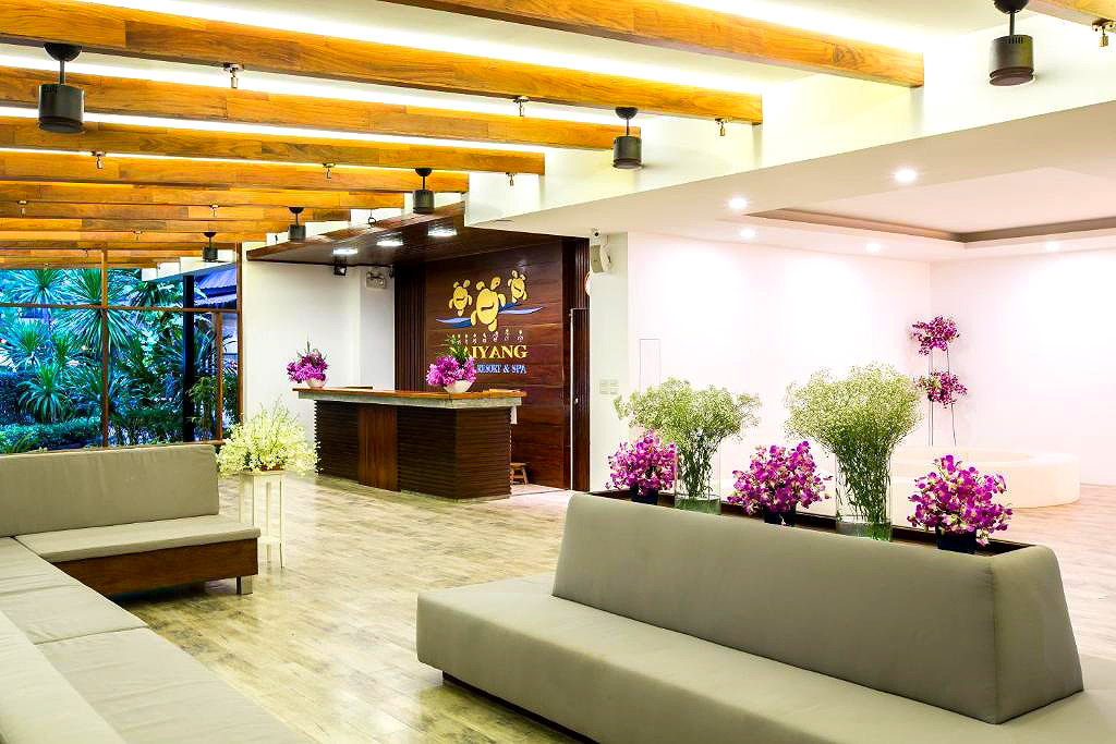 Pictures of Nai Yang Beach Resort & Spa 18/28