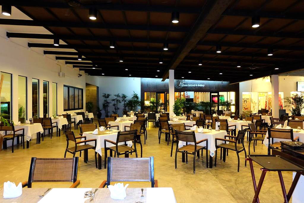 Pictures of Nai Yang Beach Resort & Spa 15/28