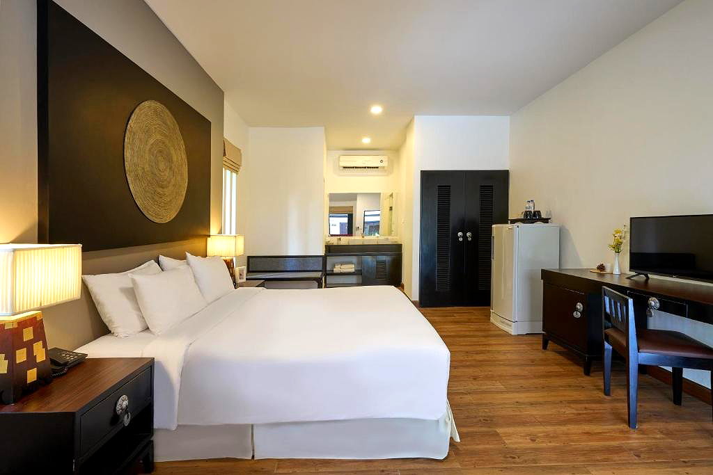 Pictures of Nai Yang Beach Resort & Spa 9/28