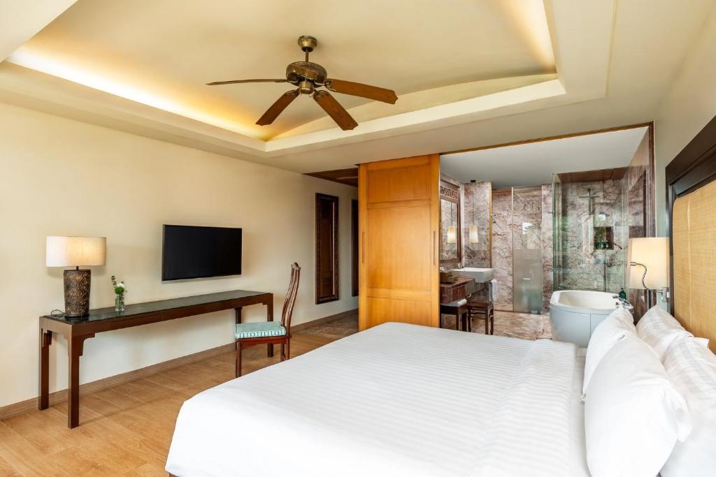 Condo · Mueang Phuket, phuket — photo 4