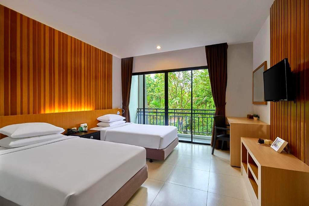 Pictures of Nai Yang Beach Resort & Spa 5/28