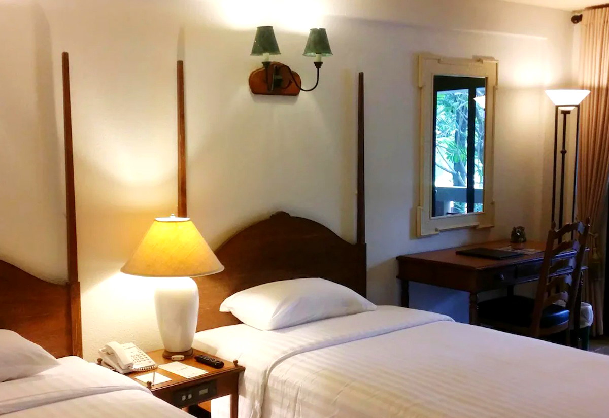 Pictures of LAKE VIEW RESORT AND GOLF CLUB 4/7