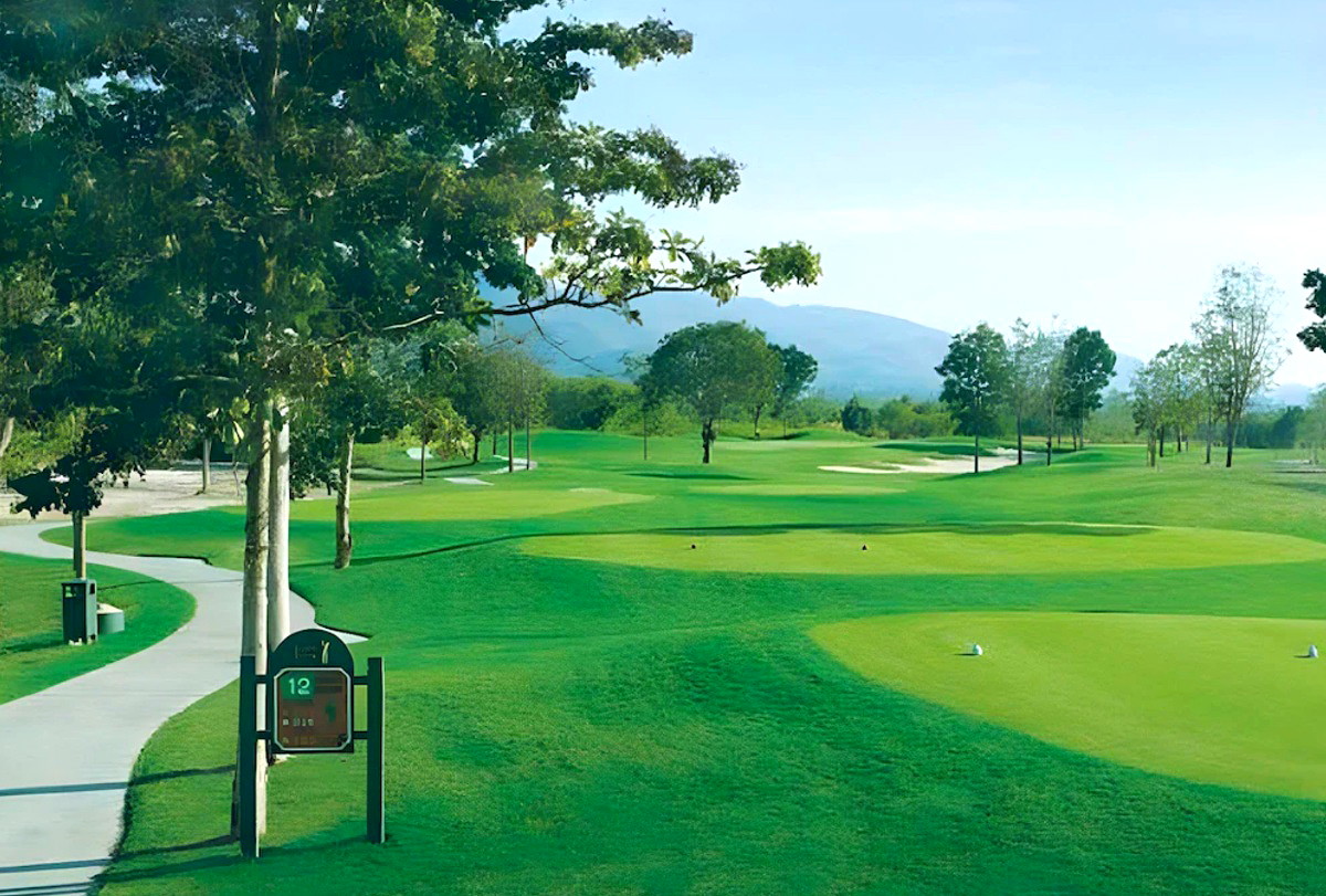 Pictures of LAKE VIEW RESORT AND GOLF CLUB 3/7