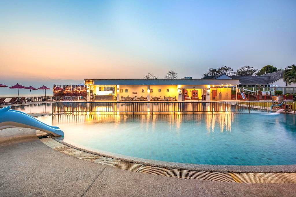 Pictures of Chom View Hotel 14/14