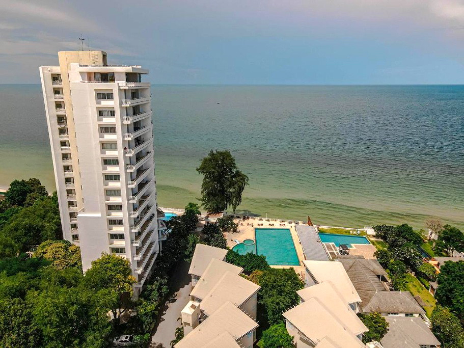 Pictures of Chom View Hotel 12/14
