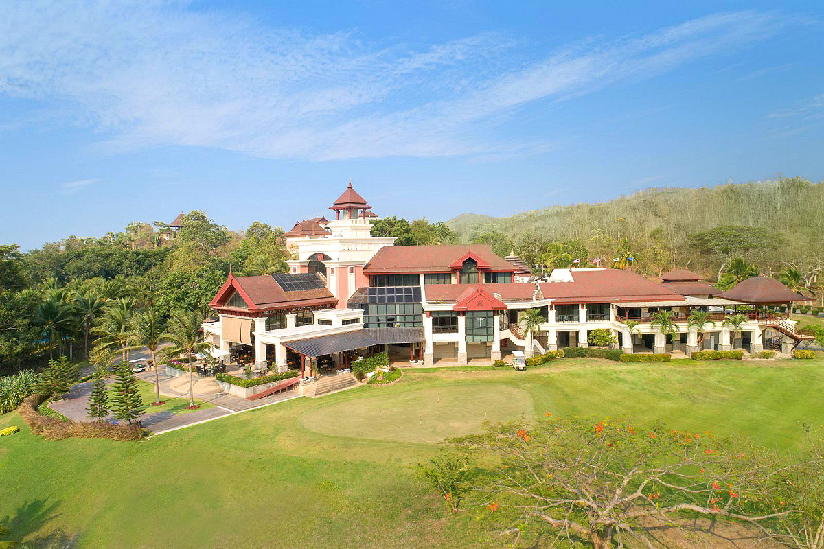 Pictures of Springfield Village Golf & Spa 5/29