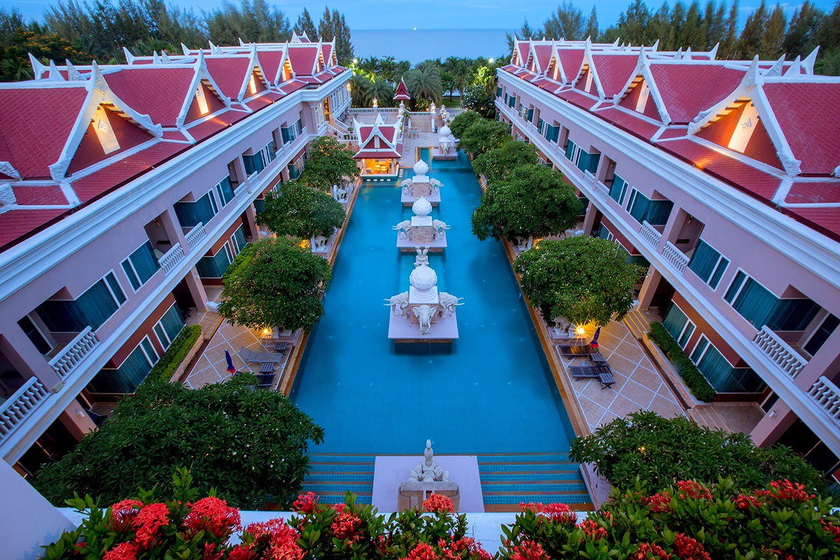 Pictures of Grand Pacific Sovereign Resort & Spa 7/30