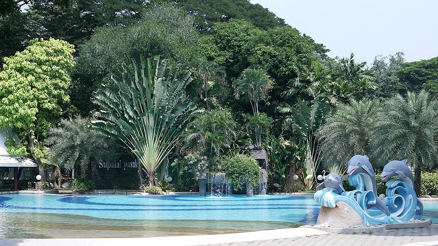 Pictures of Supalai Pasak Resort and Spa 29/31