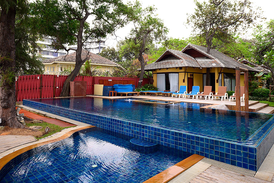 Pictures of Baan Talay Dao Resort 18/26
