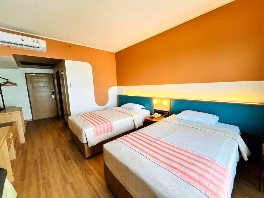 Pictures of Asia Cha-am Hotel 31/34