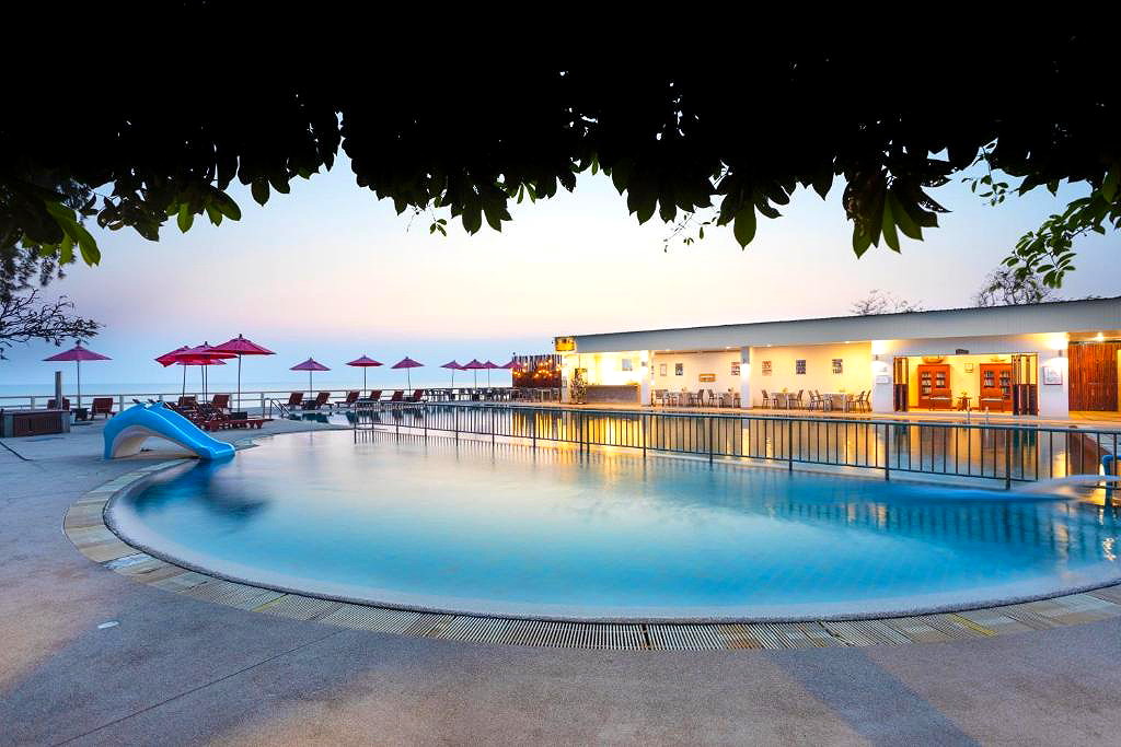 Pictures of Chom View Hotel 13/14