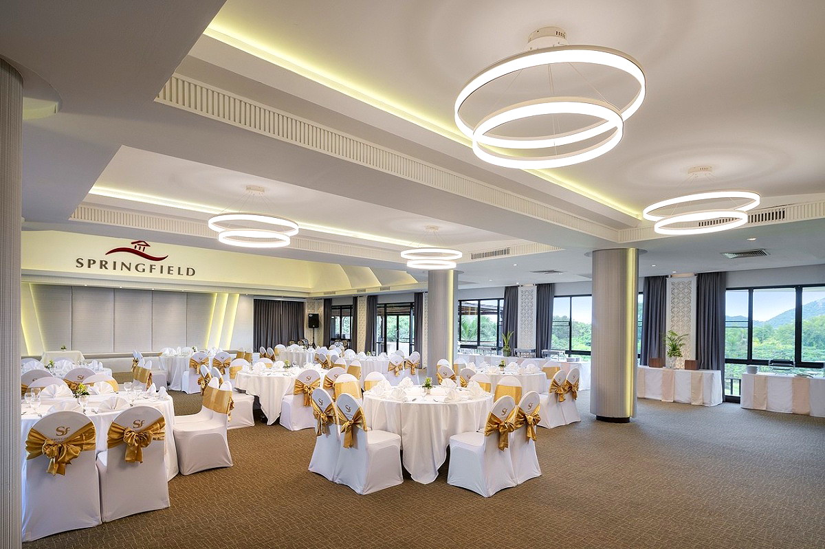 Pictures of Springfield Village Golf & Spa 29/29