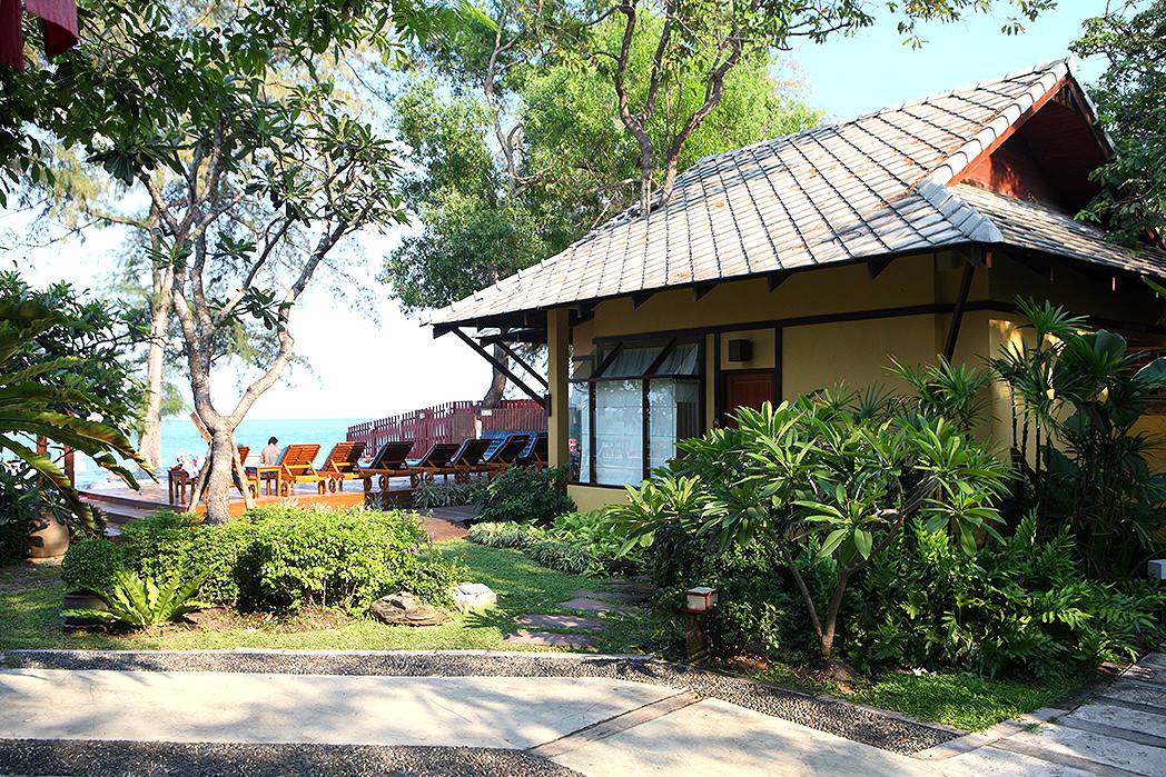 Pictures of Baan Talay Dao Resort 10/26