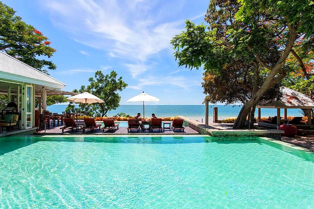 Pictures of Baan Bayan Hotel 9/32
