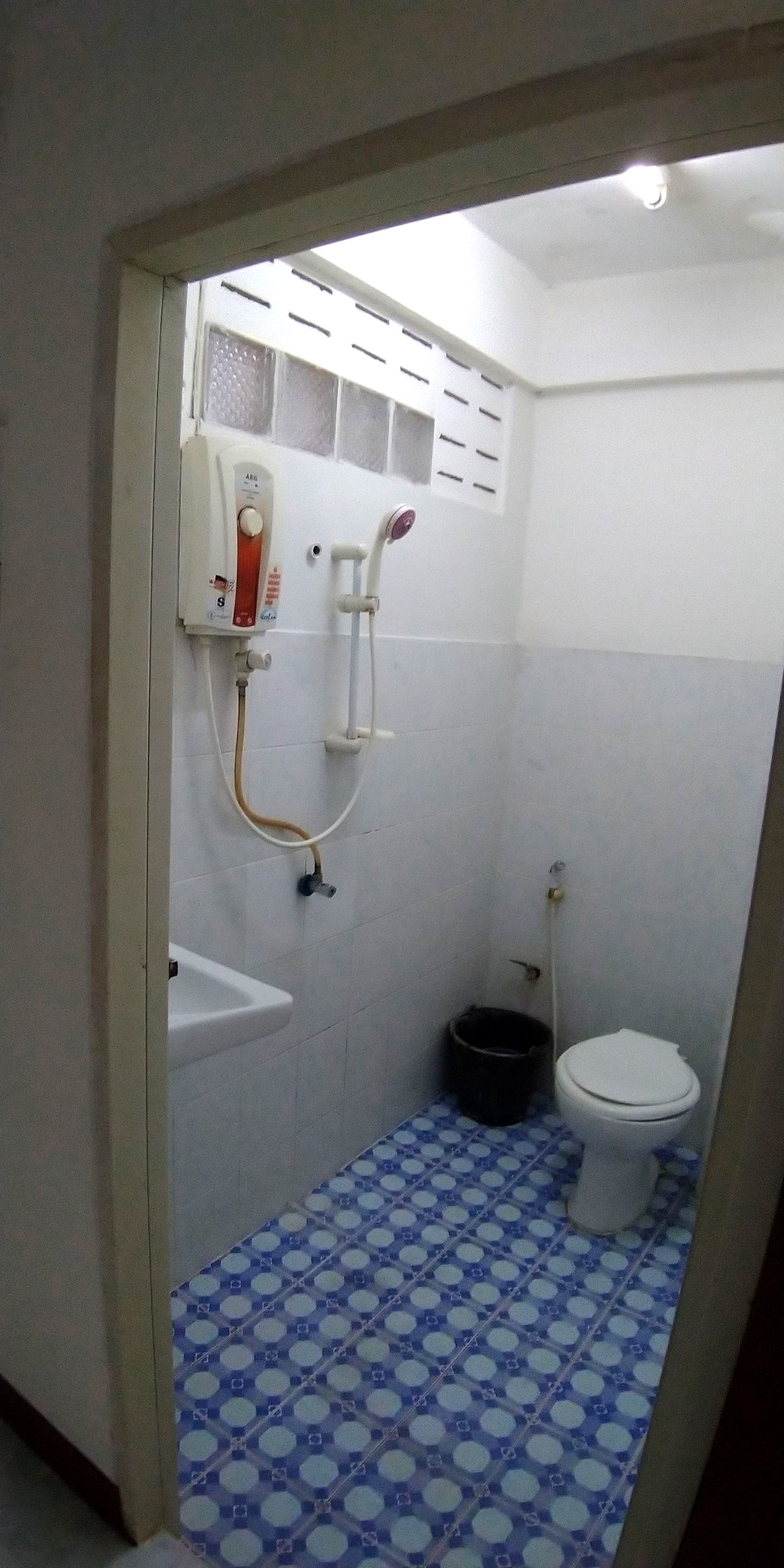 Pictures of Petch-Charoen Apartment 23/24