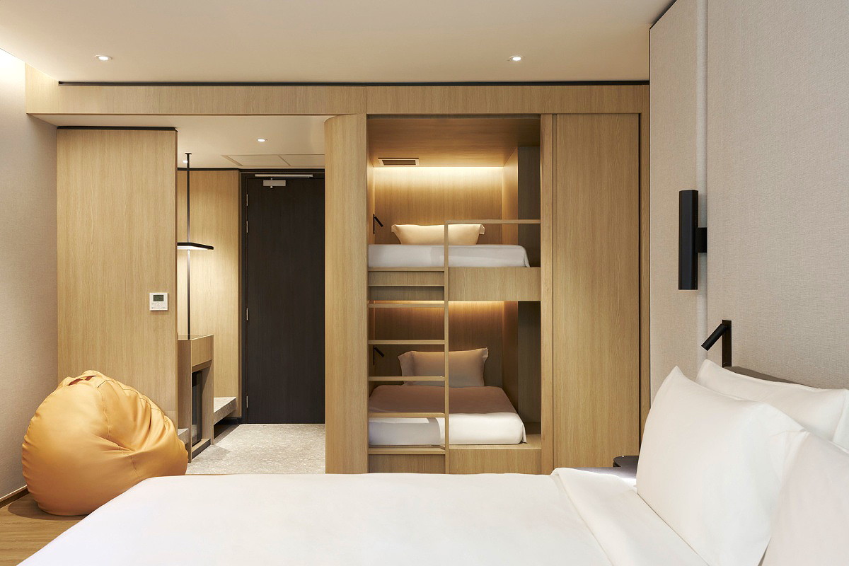 Pictures of dusitD2 Hua Hin Hotels 30/31