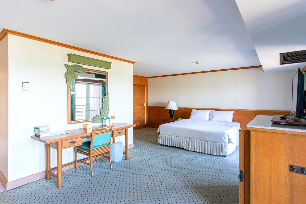 Pictures of HADTHONG HOTEL 3/12