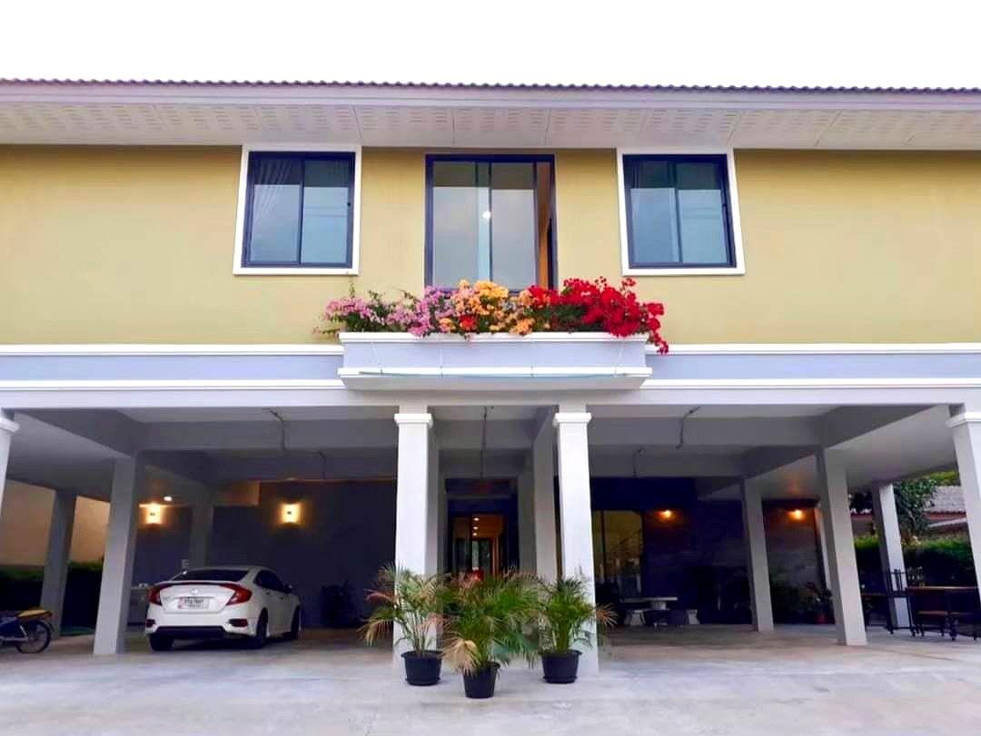 รูปภาพ หอพัก จักรวาฬนรสิงห์ Place For Rent (ระยอง) | อพาร์ทเม้นท์ หอพัก ที่พัก ห้องพัก - รูปที่ 1/19