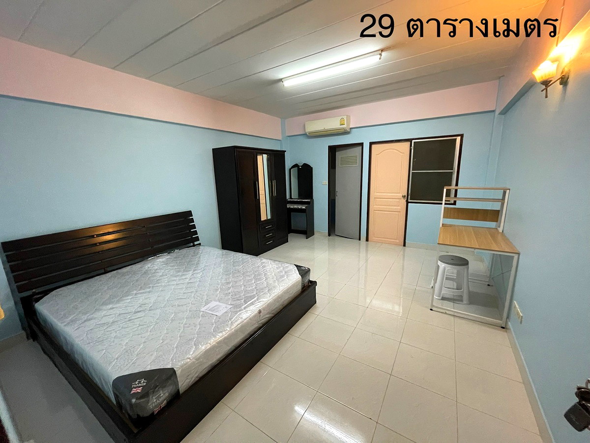 Pictures of J&J Mansion 11/25