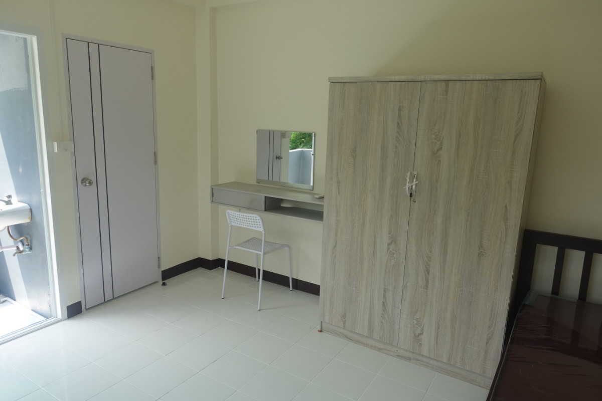 Condo · Mueang Samut Prakan — photo 5