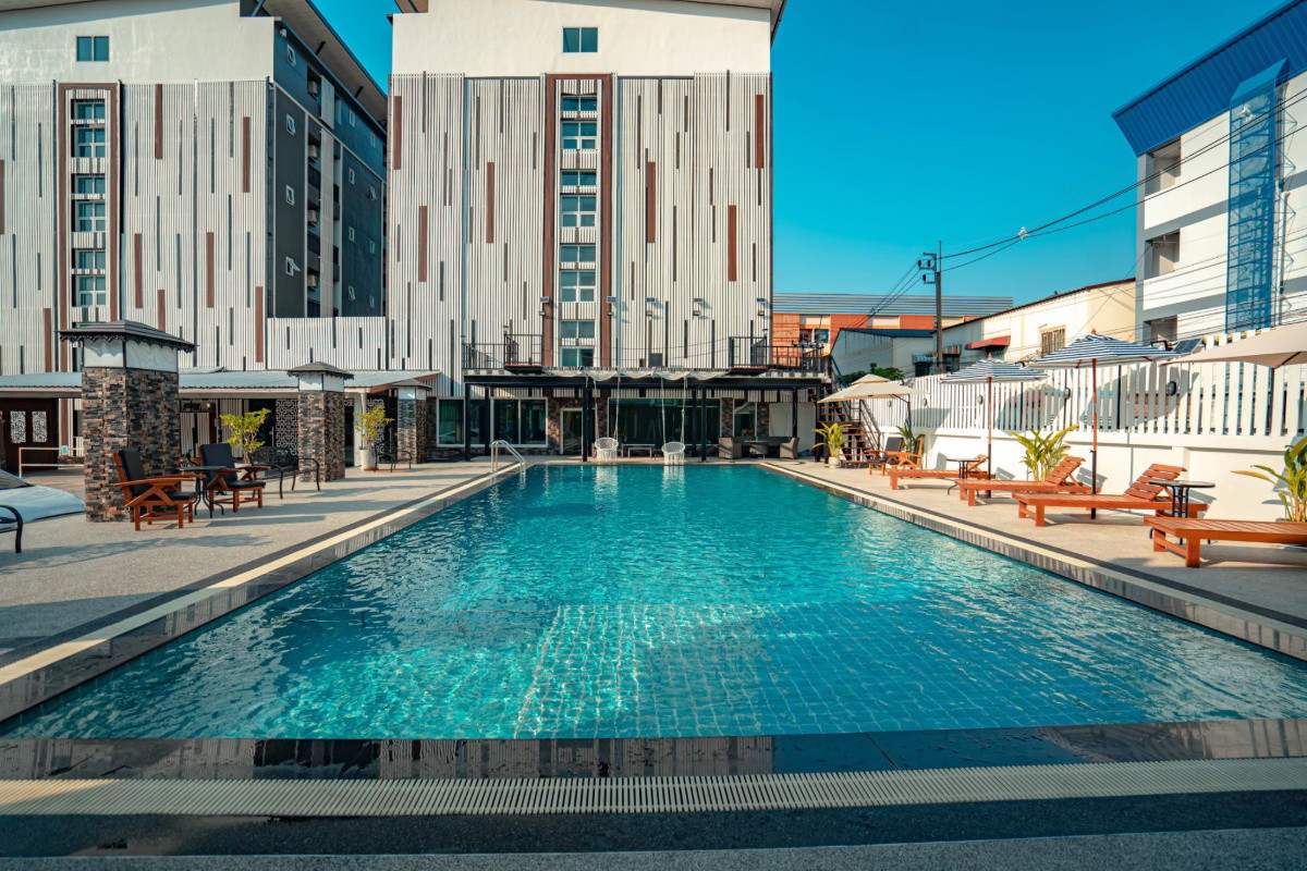 Condo · Bang Phli — photo 2