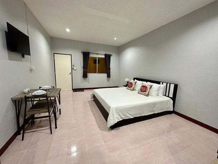 Cheetar patong apartment