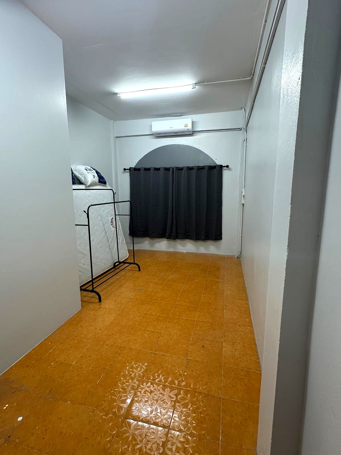 Pictures of Thee Wash Apartment Bangyai (Female apartment) 2/3
