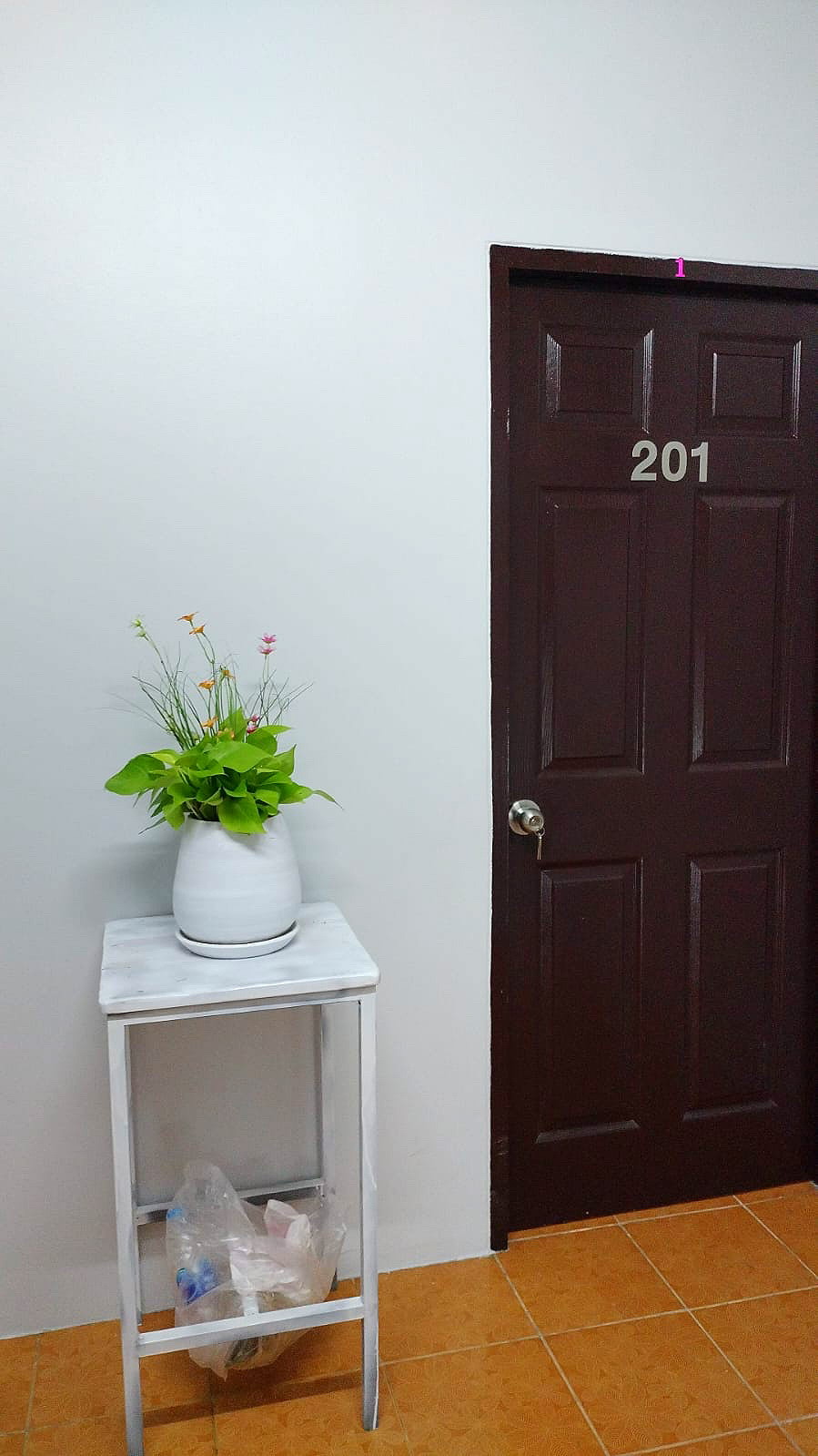 Pictures of Thee Wash Apartment Bangyai (Female apartment) 1/3