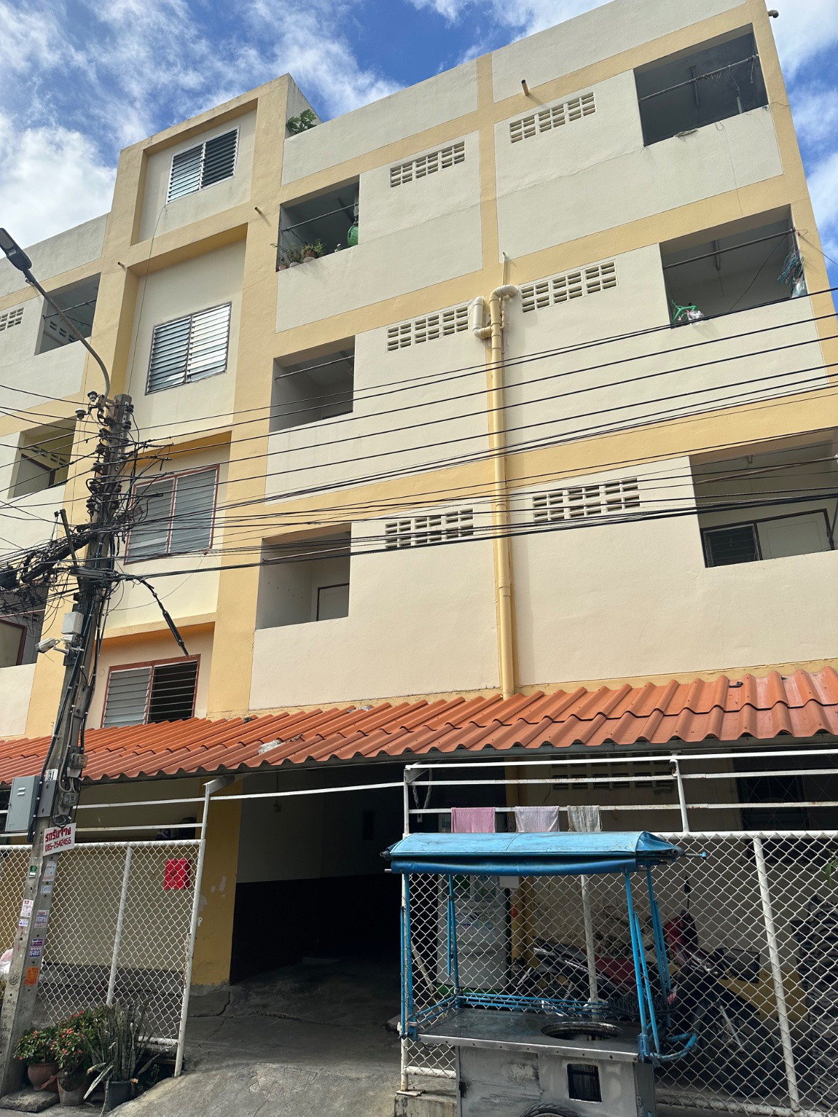 Condo · Min Buri, bangkok — photo 1