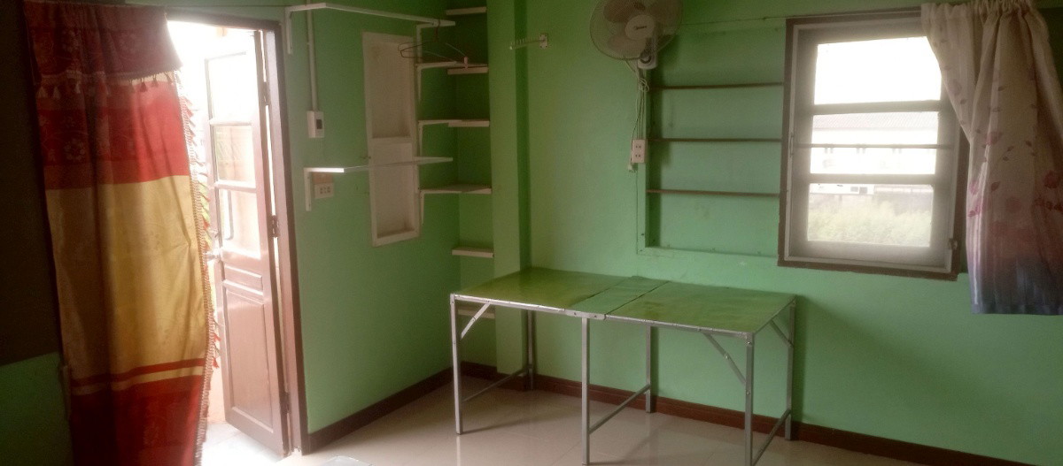 Condo — photo 1