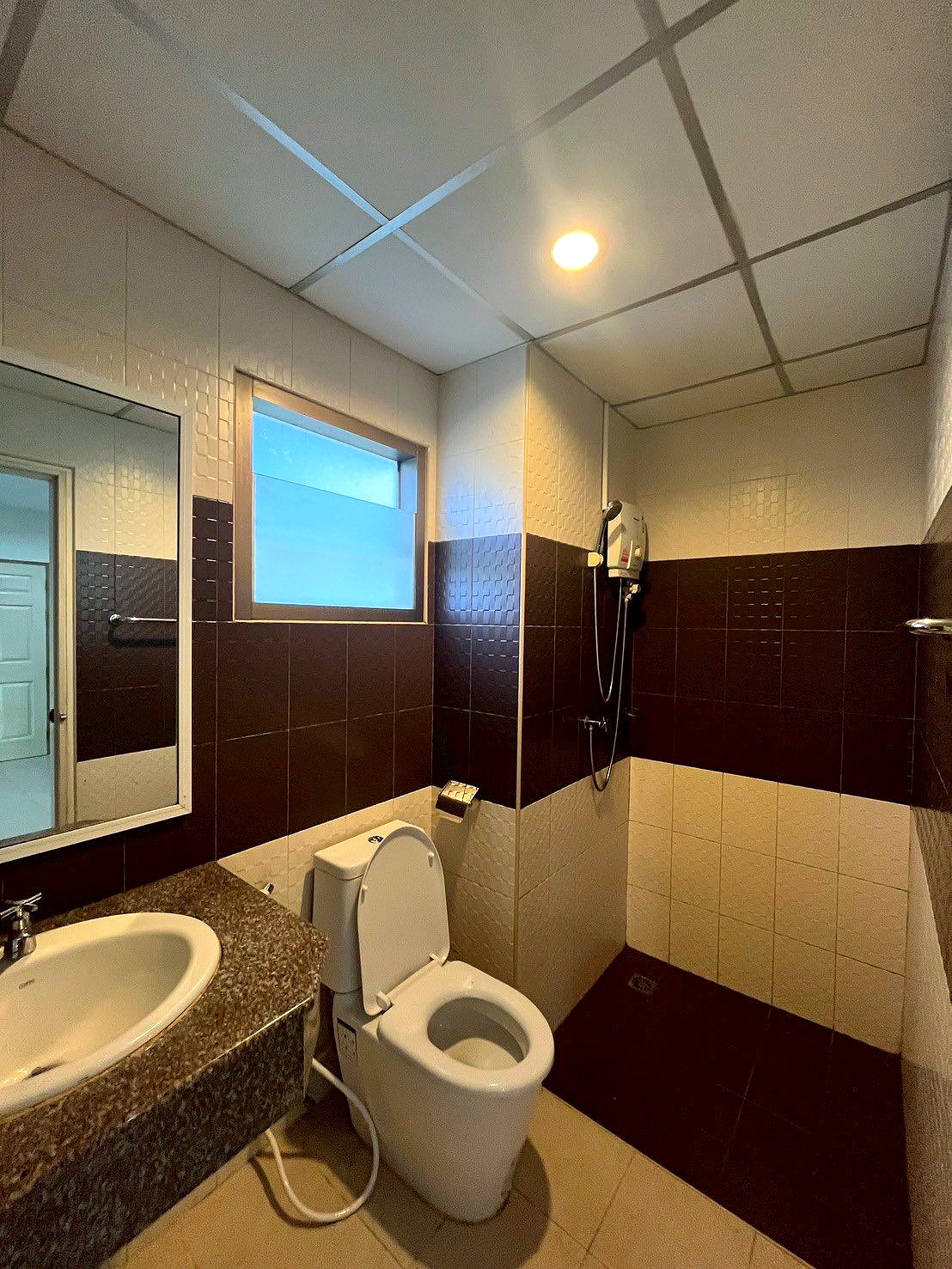 รูปภาพ ภัทรบุรี แมนชั่น | อพาร์ทเม้นท์ หอพัก ที่พัก ห้องพัก - รูปที่ 52/60