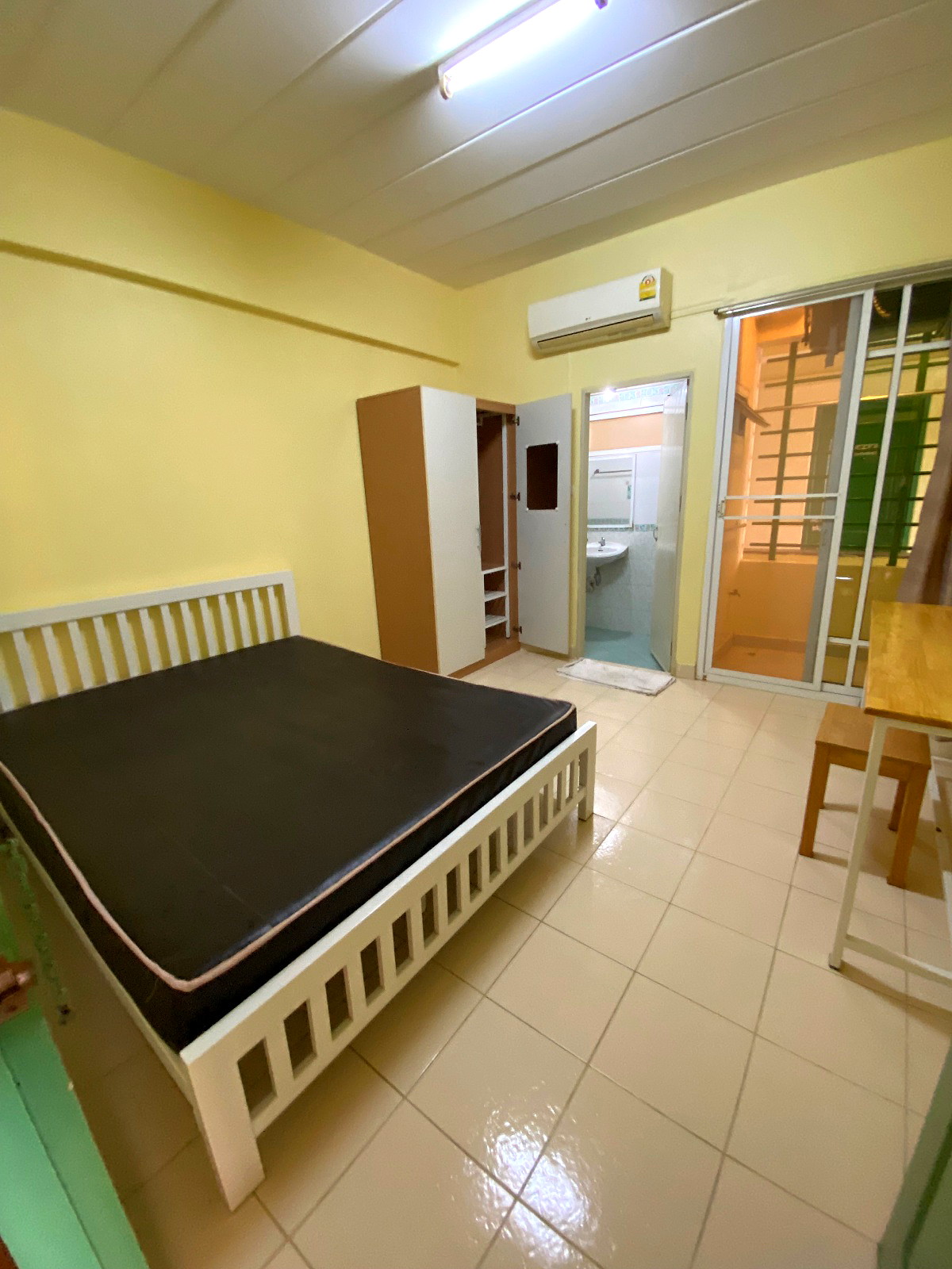 รูปภาพ กรีนบีชอพาร์ทเม้นท์ พหลโยธิน 53 ติดรถไฟฟ้าbts ราบ11 เพียง 50 เมตร อพาร์ทเมนท์สไตส์บ้าน (Home  style) | อพาร์ทเม้นท์ หอพัก ที่พัก ห้องพัก - รูปที่ 15/31