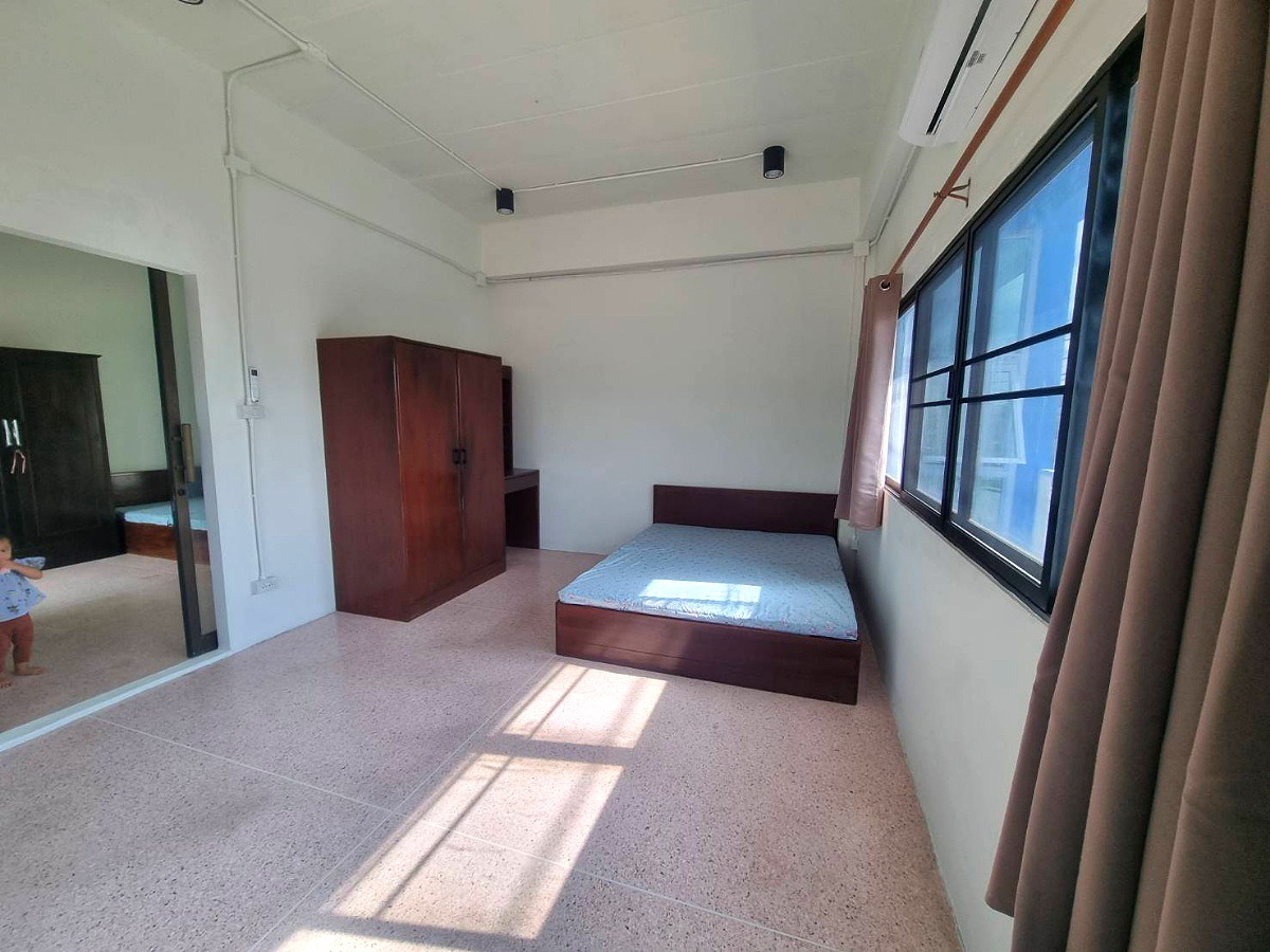 Pictures of Ban Tonkhao Apartment 15/35