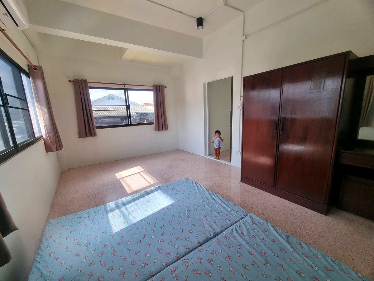 Pictures of Ban Tonkhao Apartment 17/35