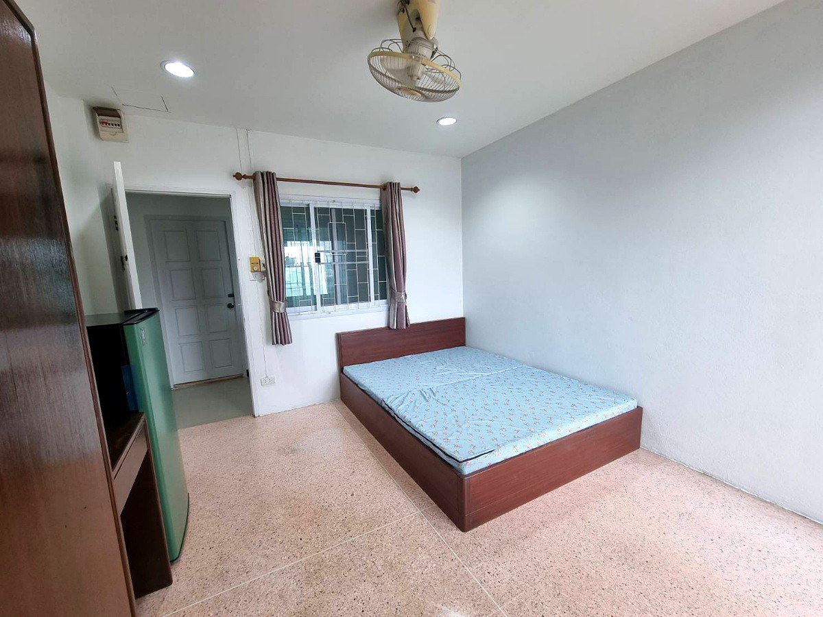 Pictures of Ban Tonkhao Apartment 23/35
