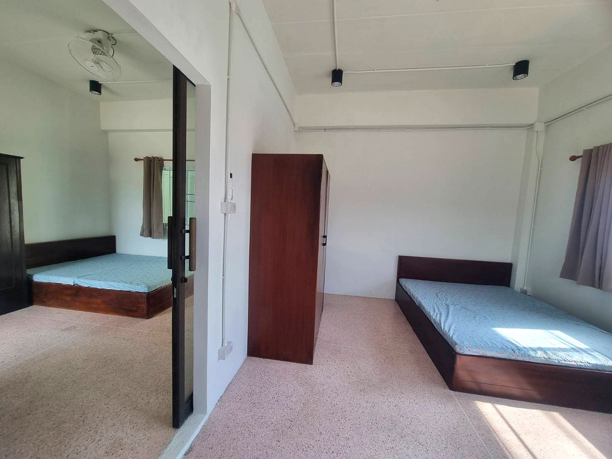 Pictures of Ban Tonkhao Apartment 18/35