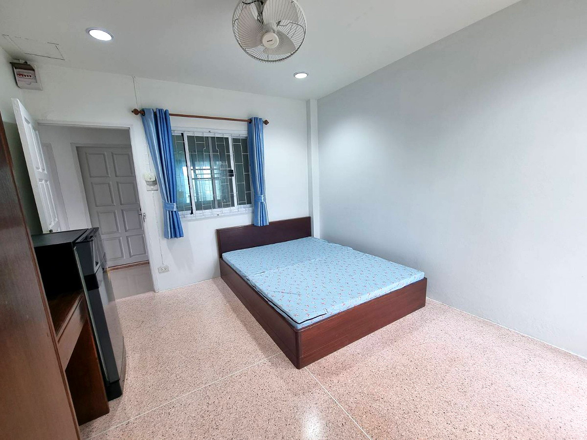 Pictures of Ban Tonkhao Apartment 8/35