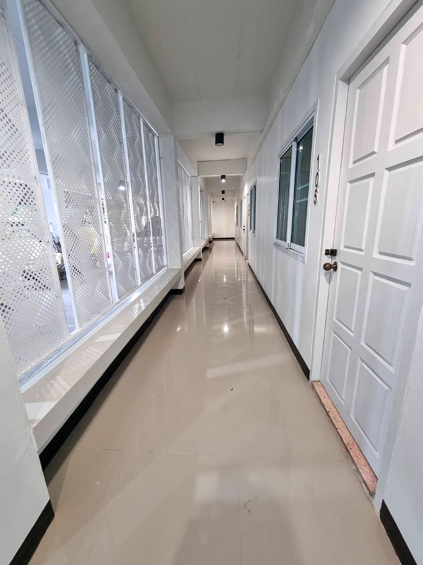 Pictures of Ban Tonkhao Apartment 29/35