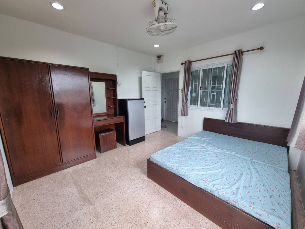 Condo — photo 3