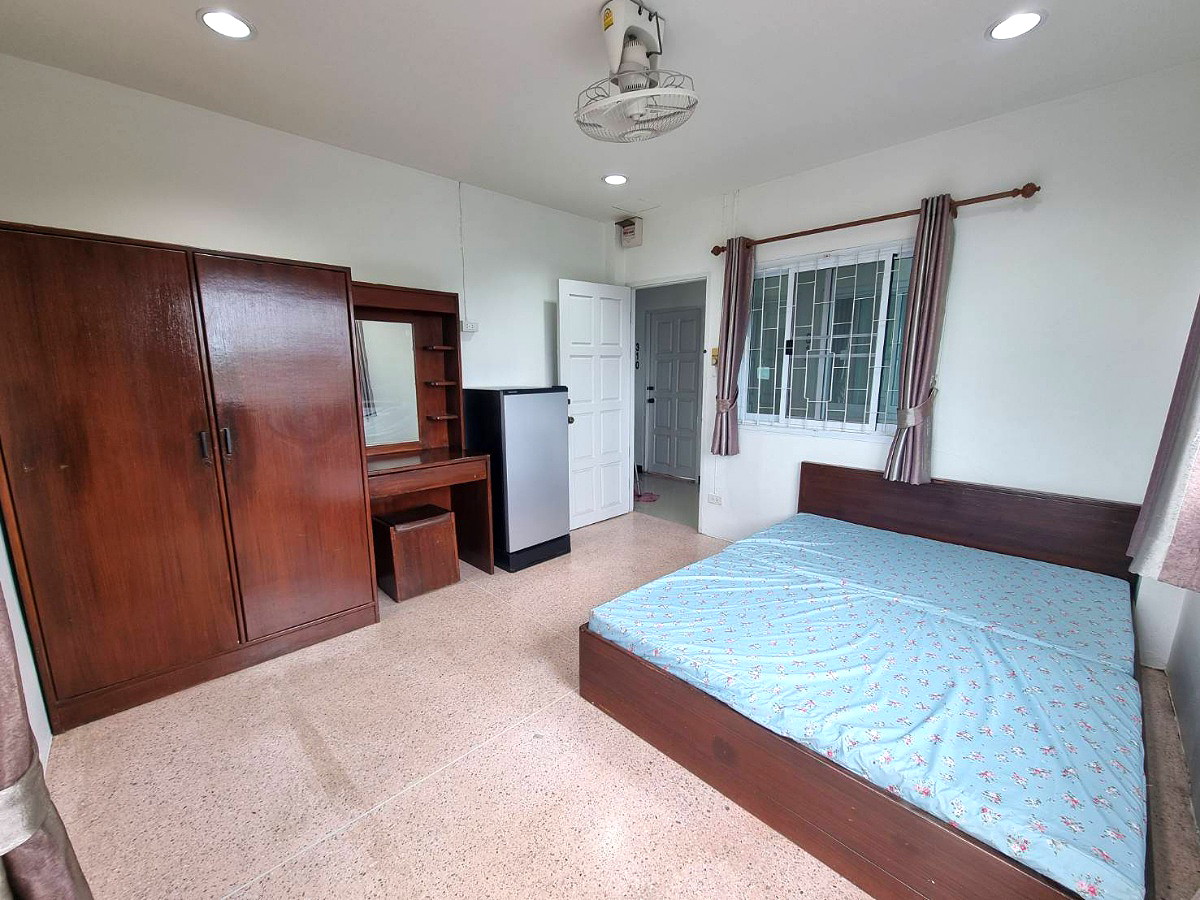 Pictures of Ban Tonkhao Apartment 2/35