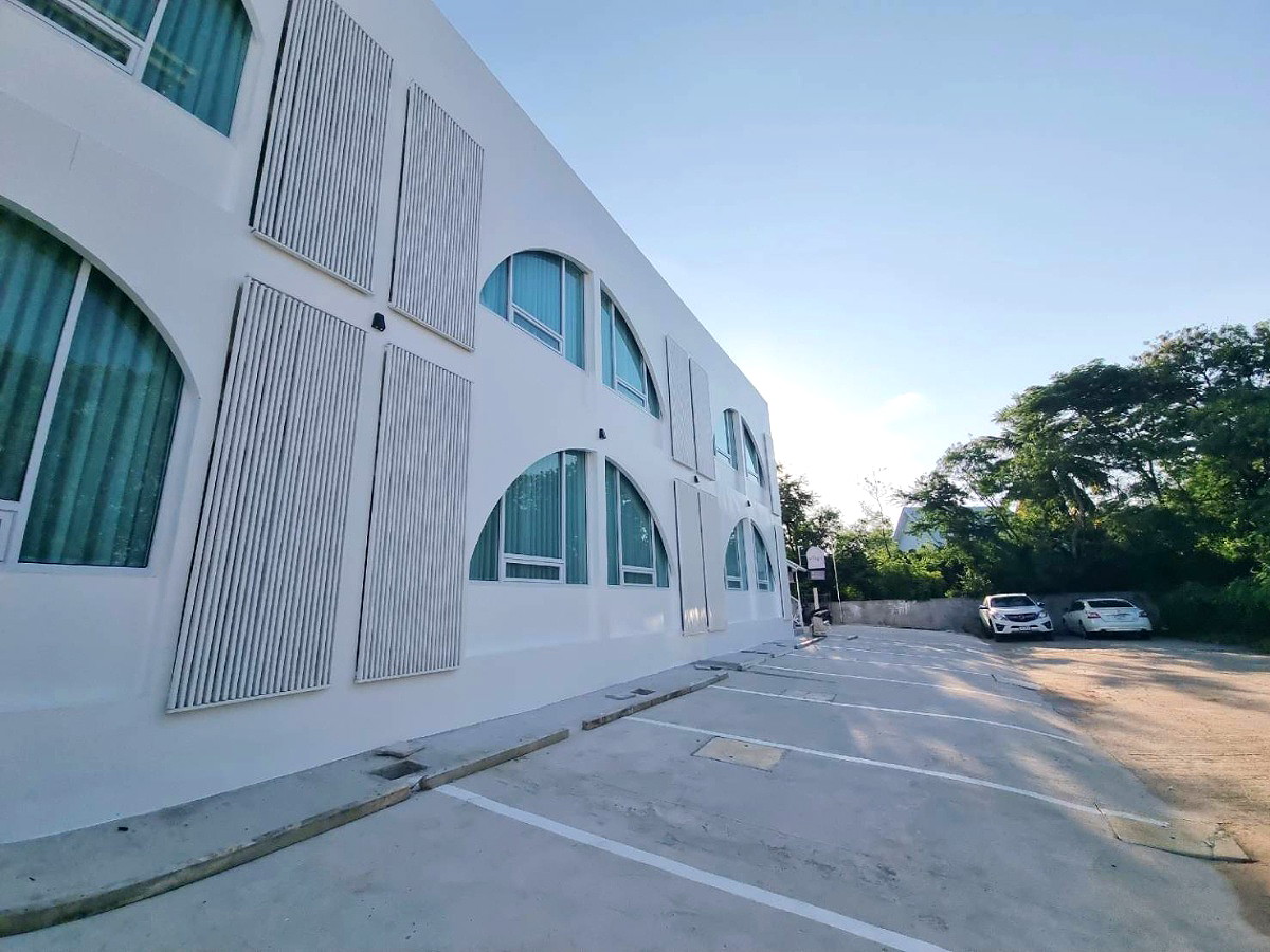 Pictures of Prya Service Apartment 7/8