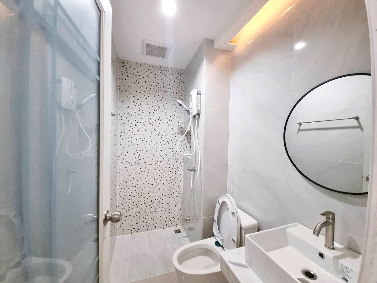 Pictures of Prya Service Apartment 4/8