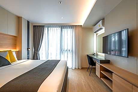Pictures of Destiny63 Ekamai Apartment 2/9