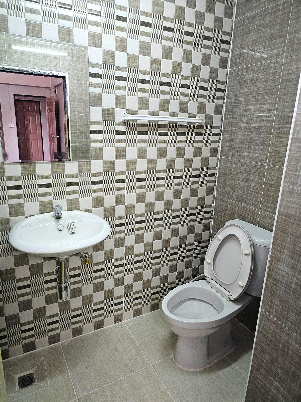 รูปภาพ มิลเลี่ยนแนร์แมนชั่น | อพาร์ทเม้นท์ หอพัก ที่พัก ห้องพัก - รูปที่ 7/7