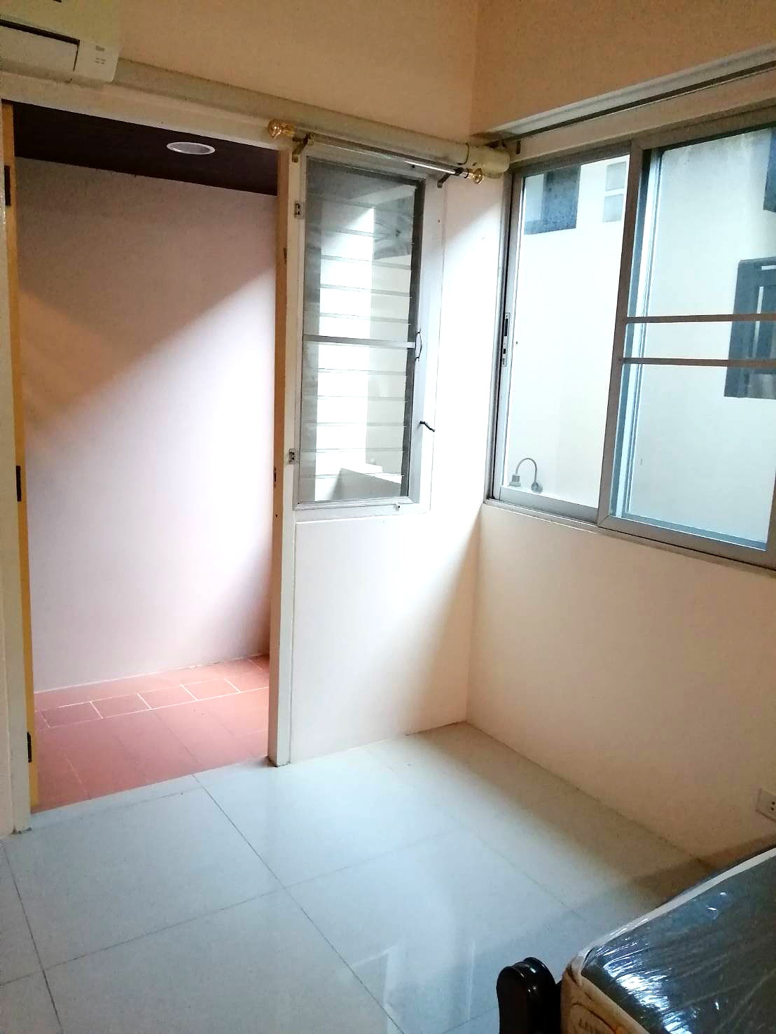 รูปภาพ บ้านพระจันทร์  ห้องพักสำหรับสุภาพสตรี | อพาร์ทเม้นท์ หอพัก ที่พัก ห้องพัก - รูปที่ 9/11