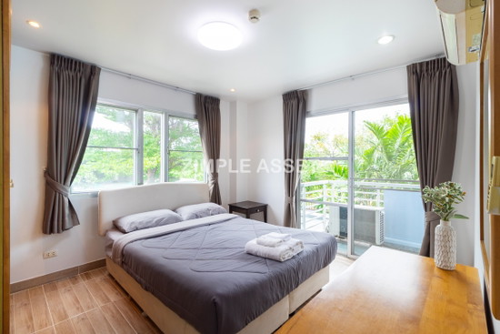 Apartment style Condo on Srinakarin R. near MRT Hua Mak. Short-term rentals available. - Apartment for Rent