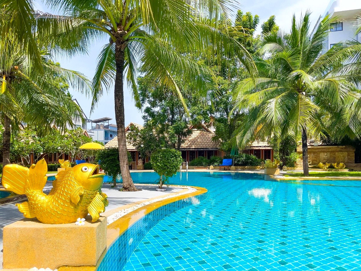 Pictures of Ongsantiphap Villa Resort 17/17