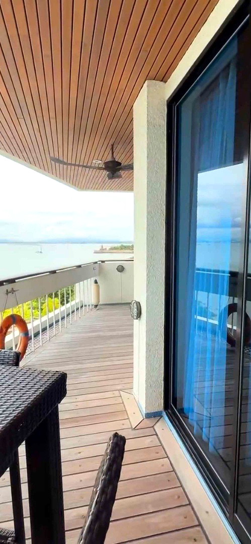 Pictures of Luxury 2-Bedroom, 2-Bathroom Seaview Condo  Nautical Cabin Style Garden Cliff Condominium 1 11/13