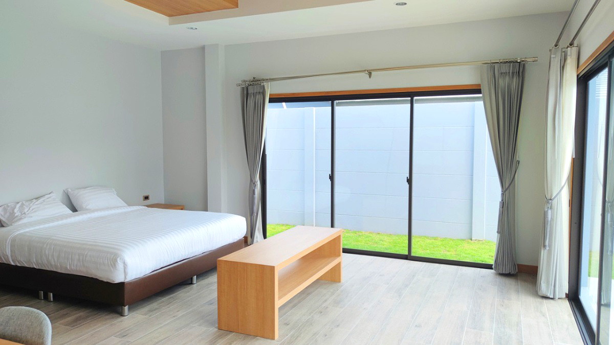 Pictures of Spacious Private Pool Villa  For Sale: 13 Million THB! Community: BAAN PATTAYA 6 23/34