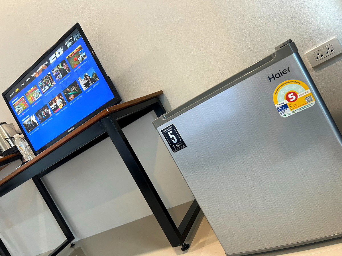 Pictures of The House 101 37/45